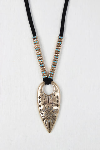 Decorative Arrow Pendant Necklace Set