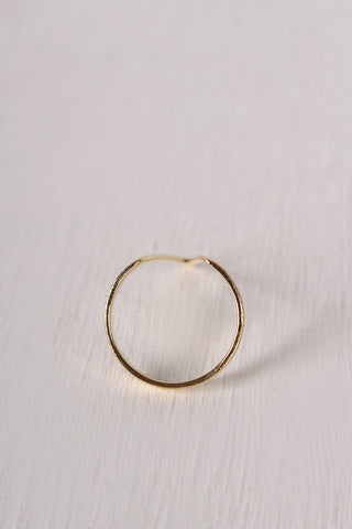 Simple Open V Ring